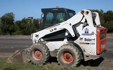 Minicarregadeira